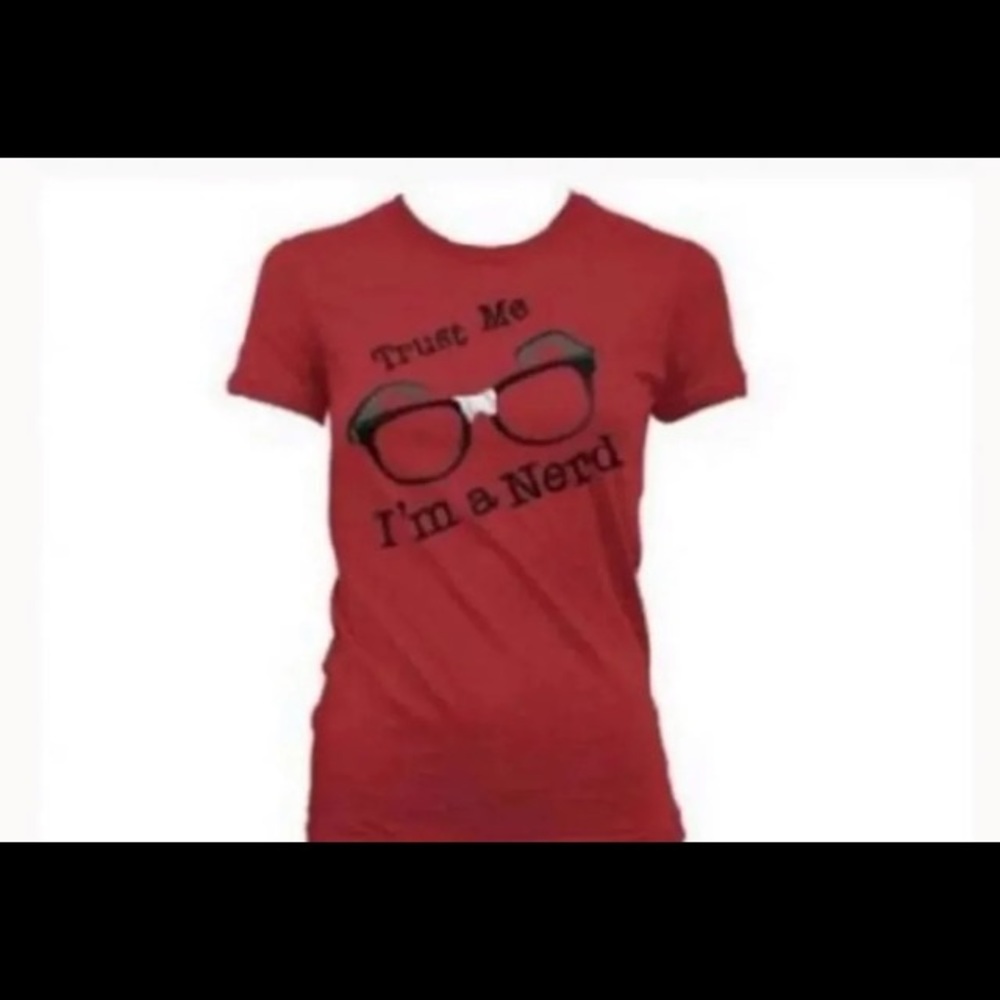 I’m a nerd shirt (Medium)